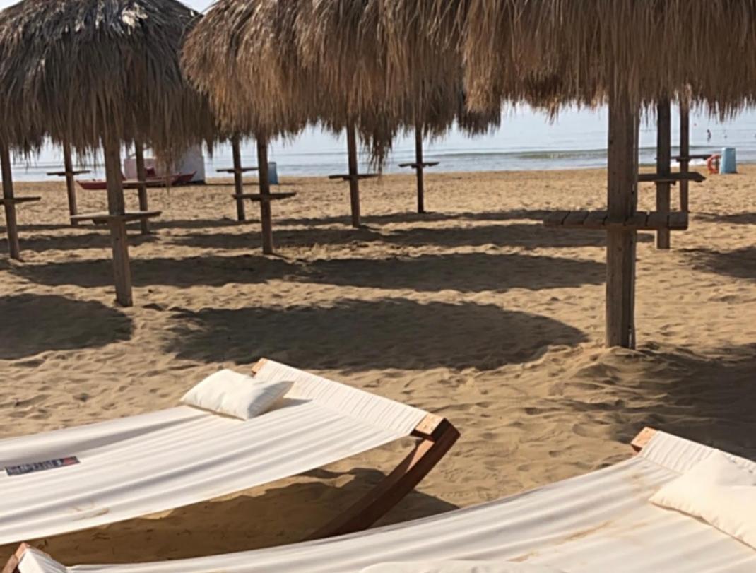 Gianleo Suite Vista Mare ปอซซัลโล ภายนอก รูปภาพ